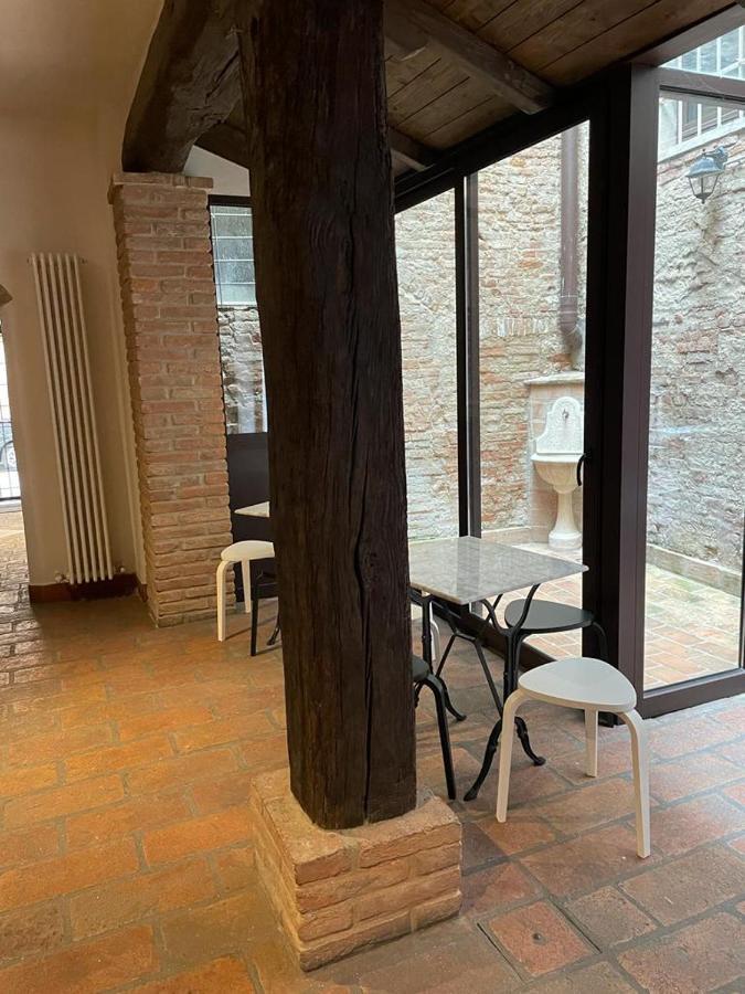 ホテル Dimora Al Saraceno フェラーラ エクステリア 写真